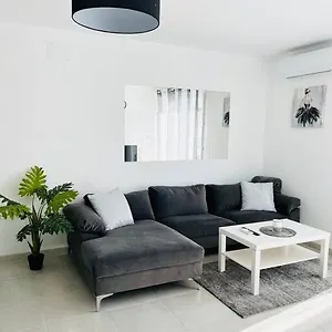 https://maison-4-personnes-avec-jacuzzi.fr-provencehotel.com